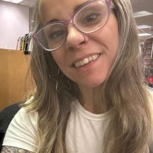 Meet your Posher, Posh